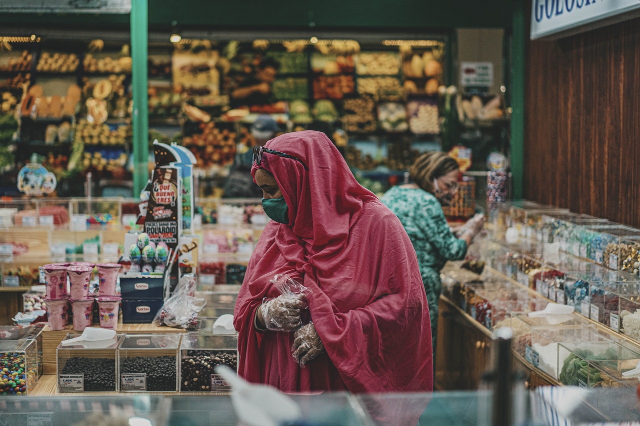 woman, face mask, market